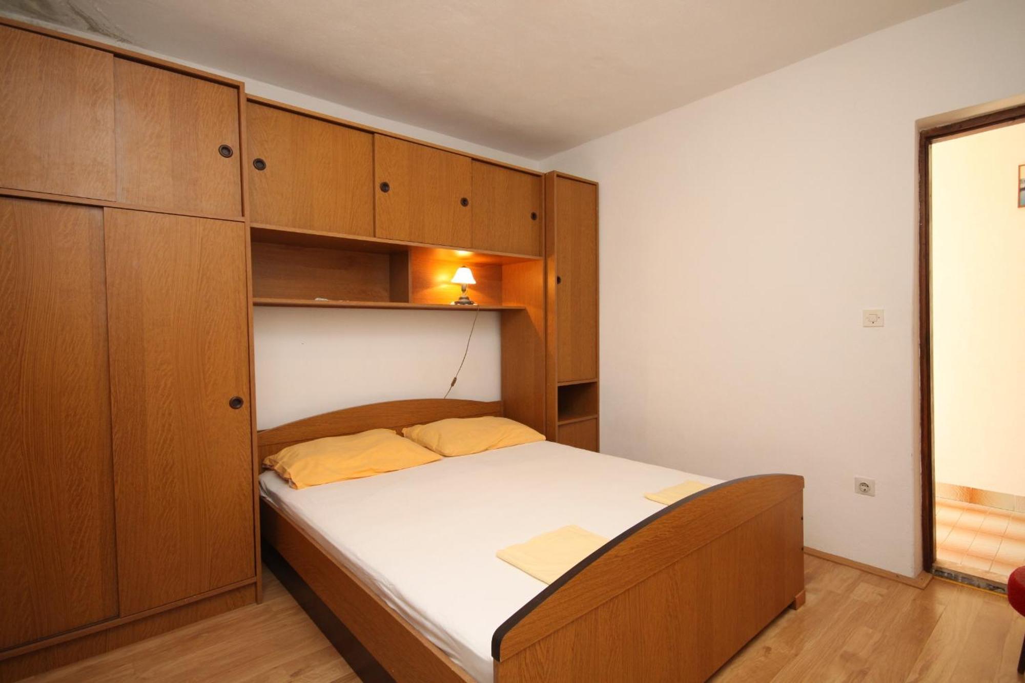 Apartments By The Sea Basina, Hvar - 8749 Vrbanj Room photo